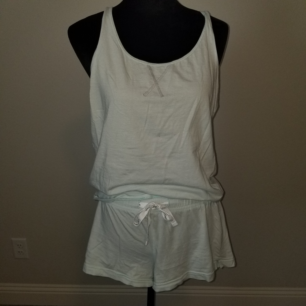 Calvin Klein Sleepwear ~Medium